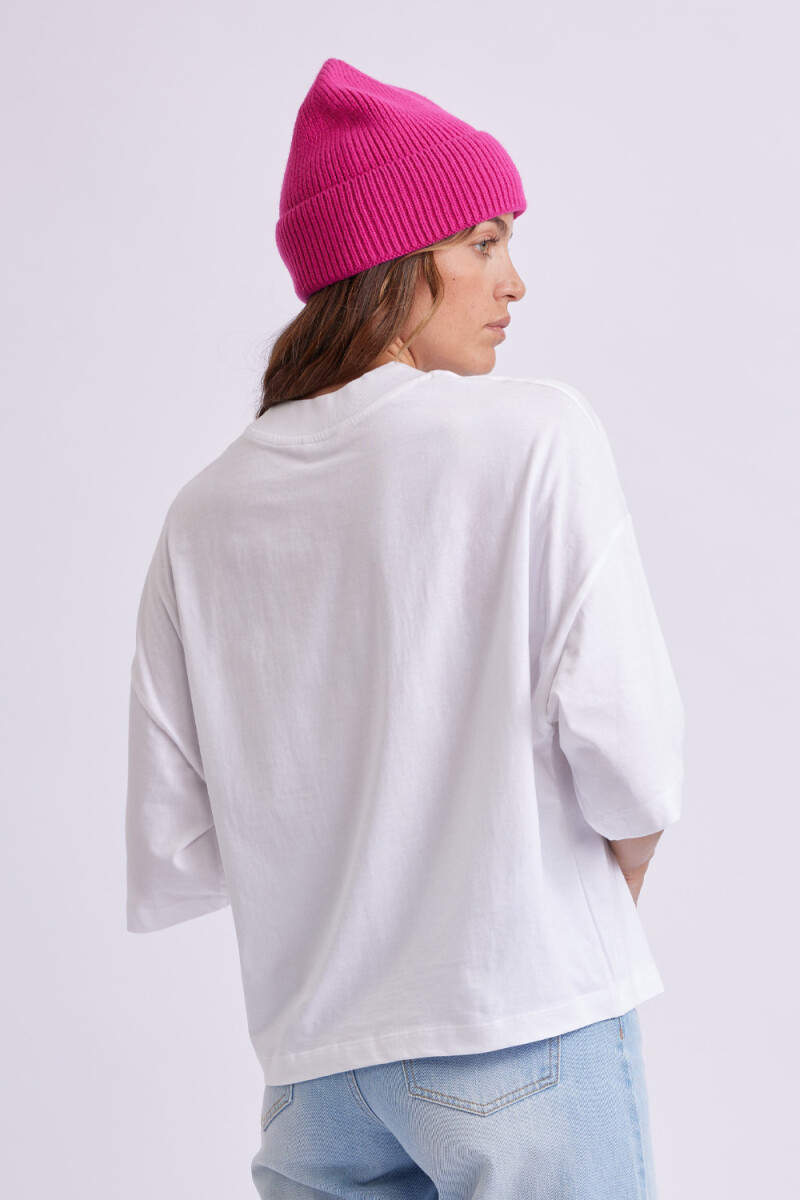 Remera 3/4 Cuello Alto Blanca