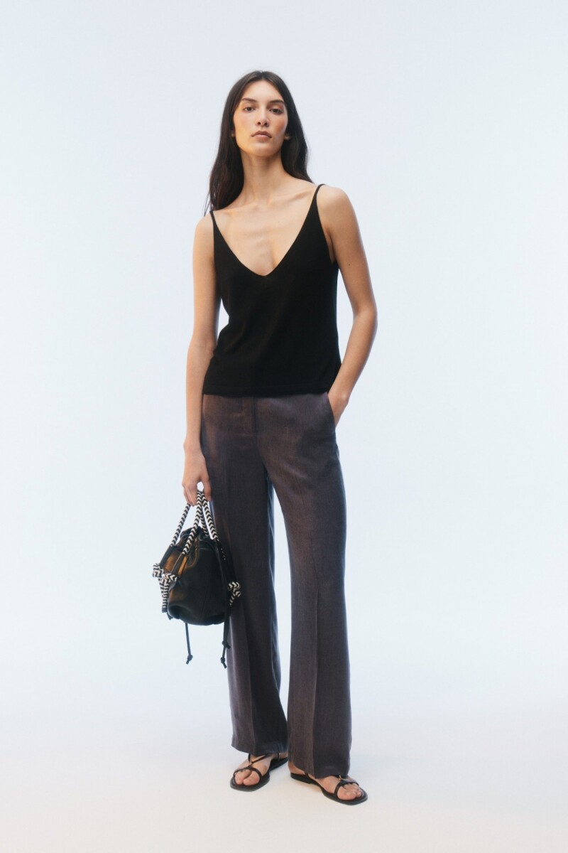 MUSCULOSA AKINA Negro