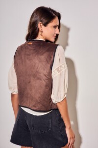Chaleco Bordado Reversible Gamuza Negro