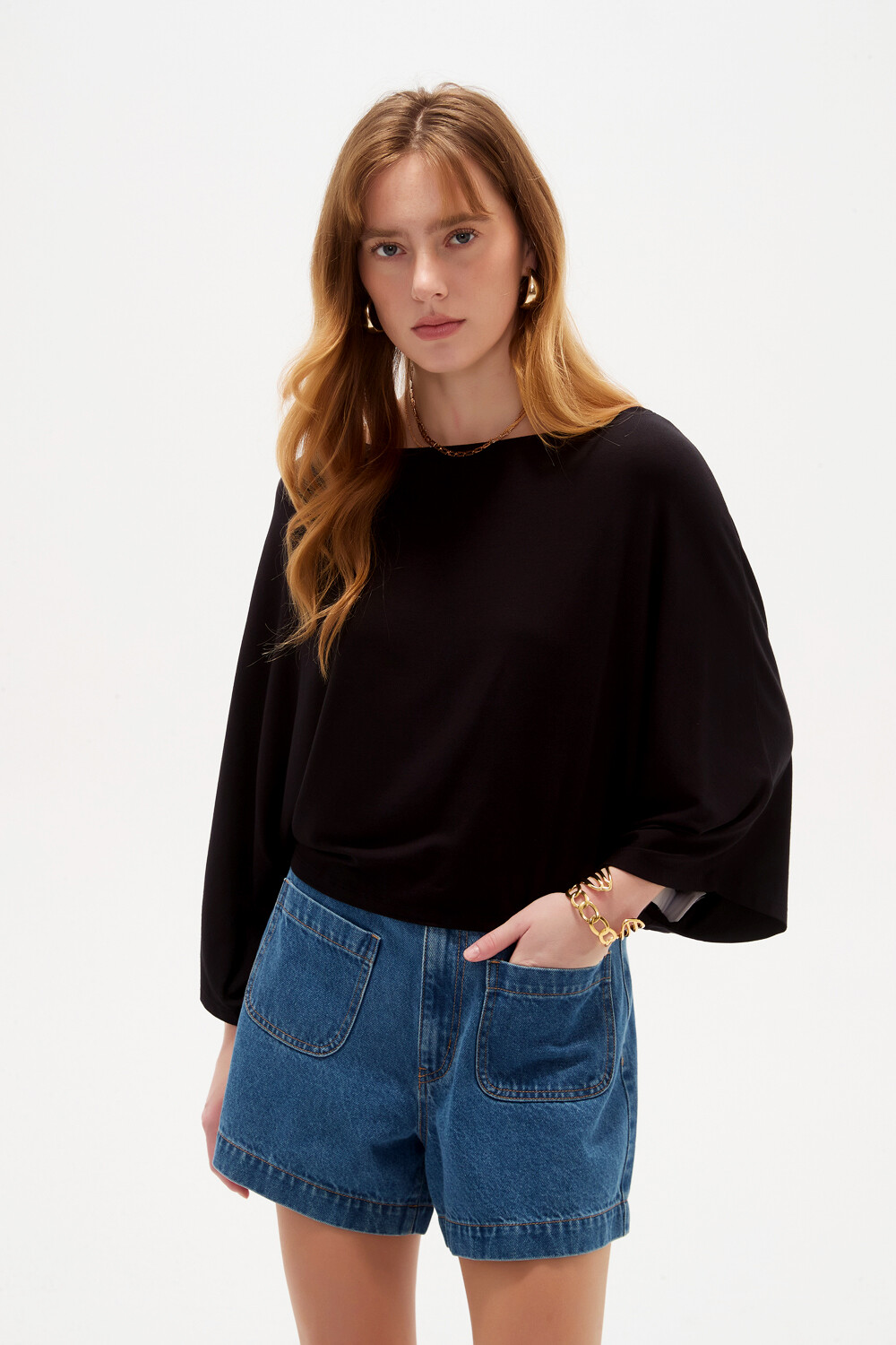 Remera Amapi Negro