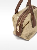 Bolso Tote Efecto Rafia Con Bandolera S dorado