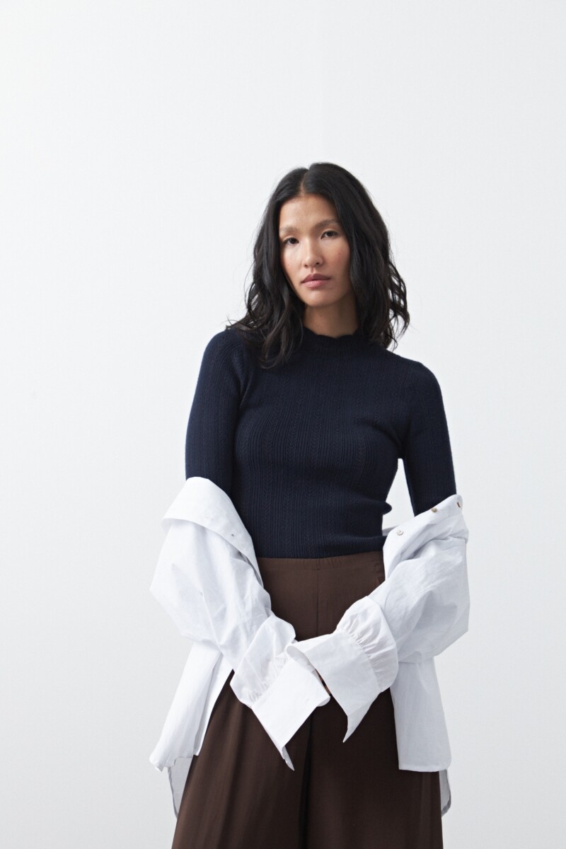 POLERA SELVA Azul Marino