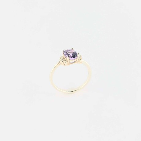 Anillo de plata 925 con amatista natural y circonias. Anillo de plata 925 con amatista natural y circonias.