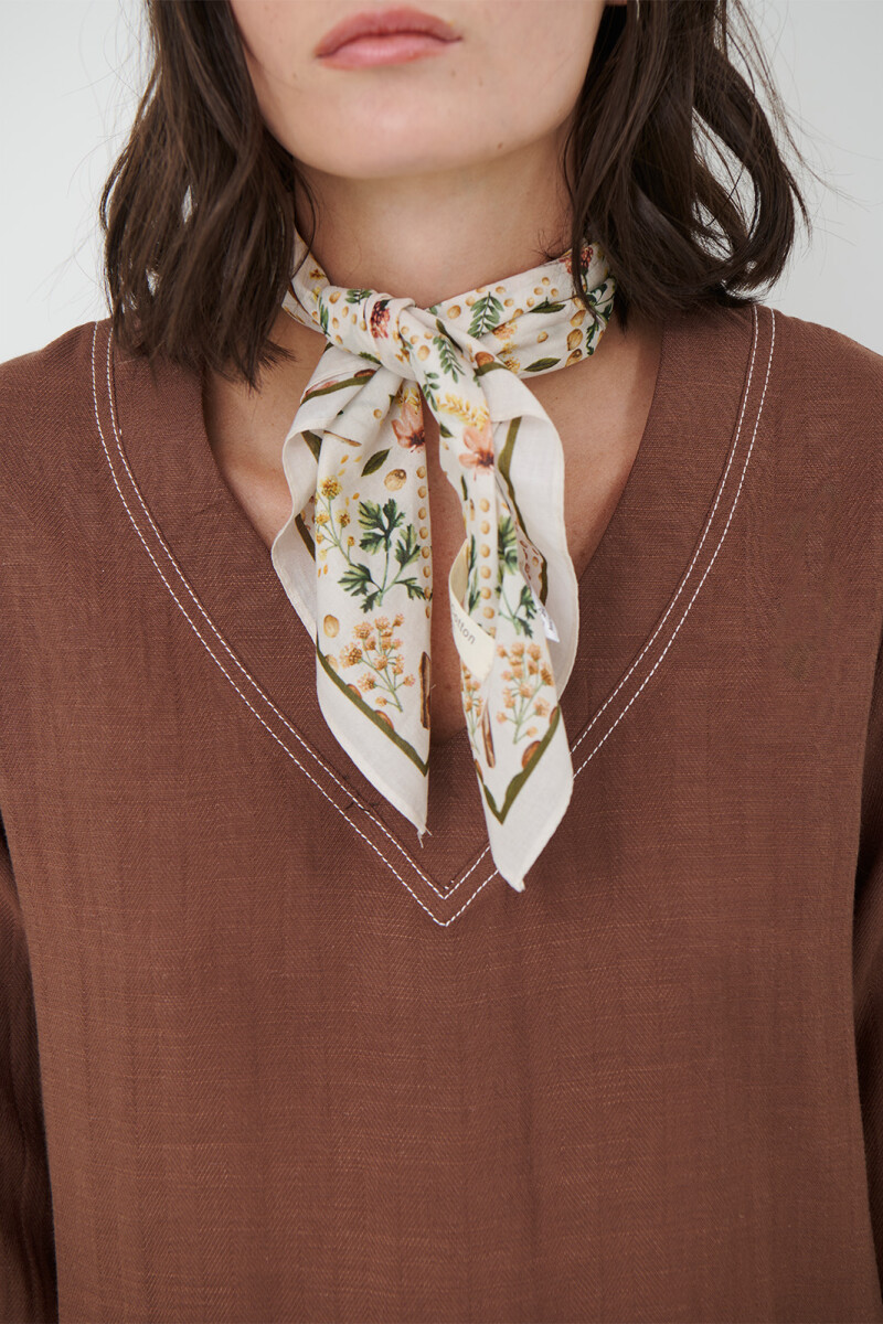 BLUSA ESCOTE V MARRON