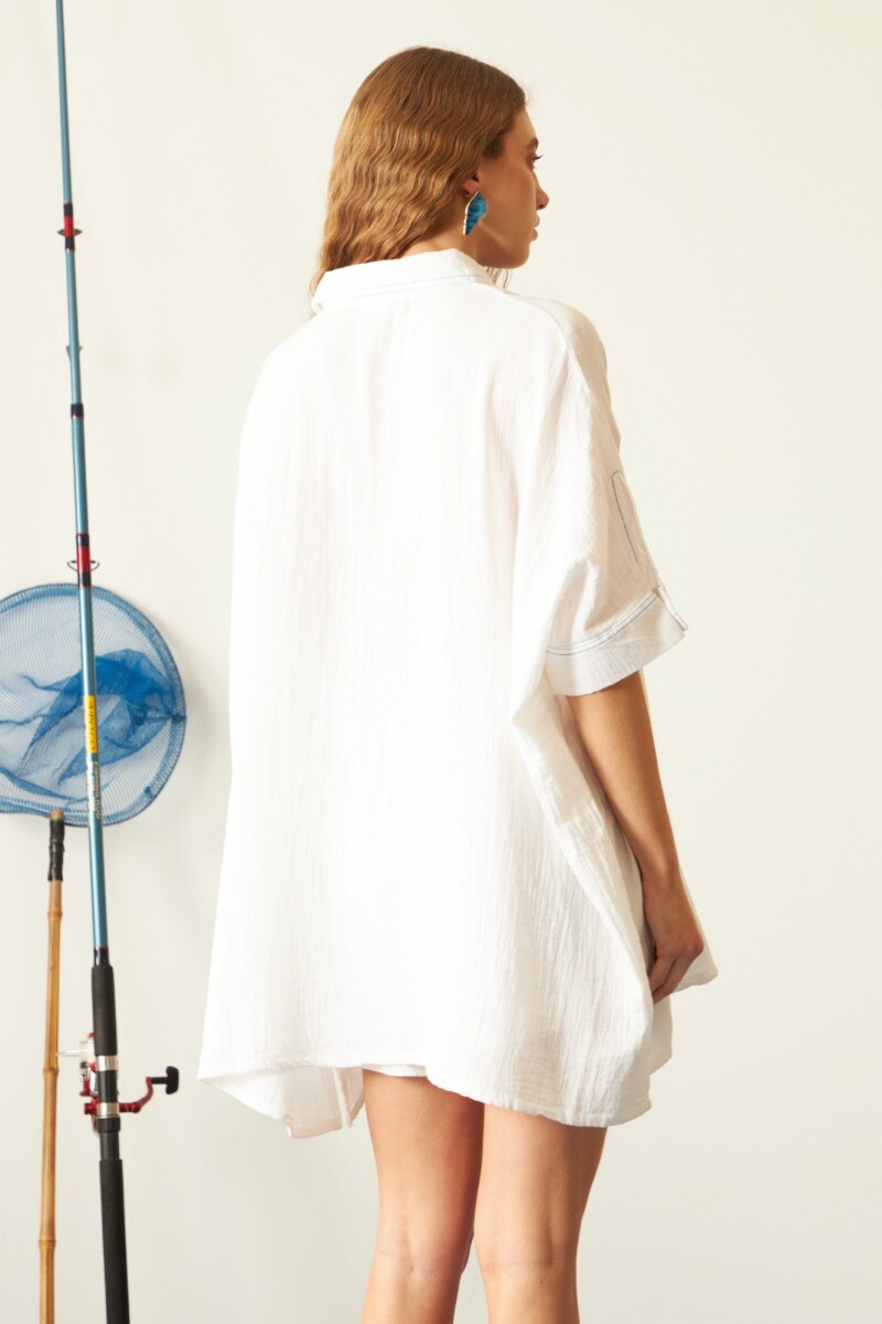 Camisas con botones de carey blanco