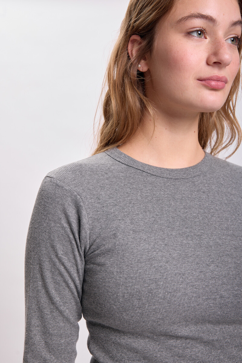 Remera rib Gris