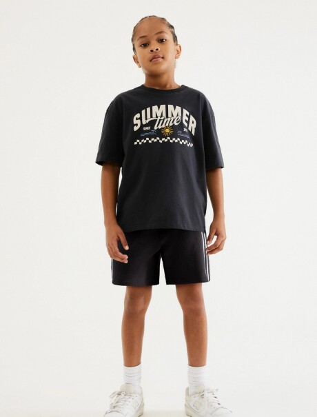 CONJUNTO INFANTIL CON ESTAMPA NEGRO