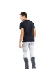 T-shirt negra U