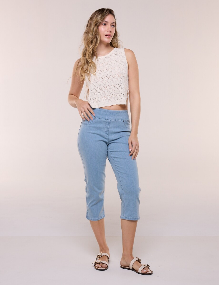 Capri Pull On Denim - Jean Claro 
