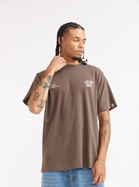 REMERA STNM MARRON