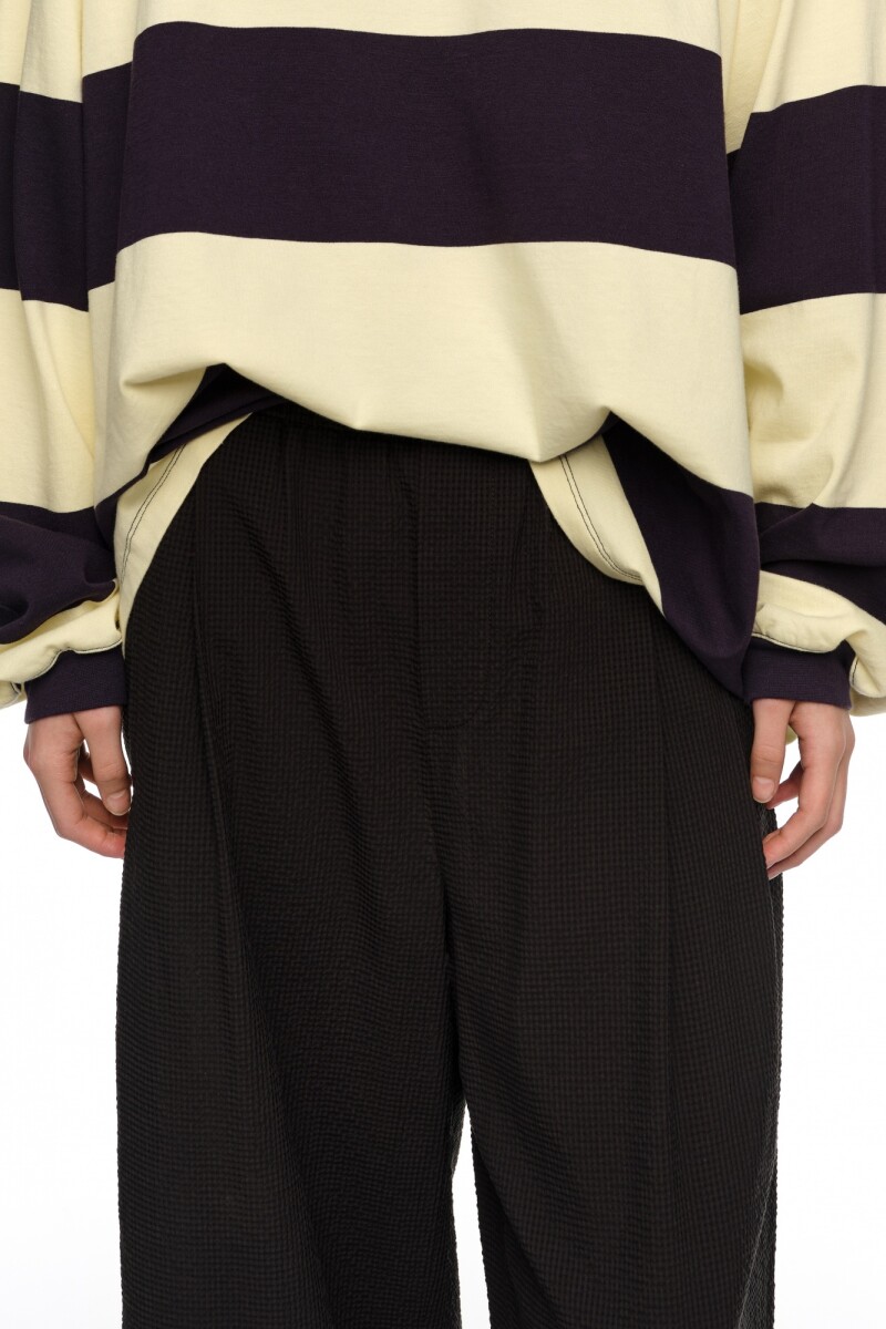 PANTALÓN FLARE Negro