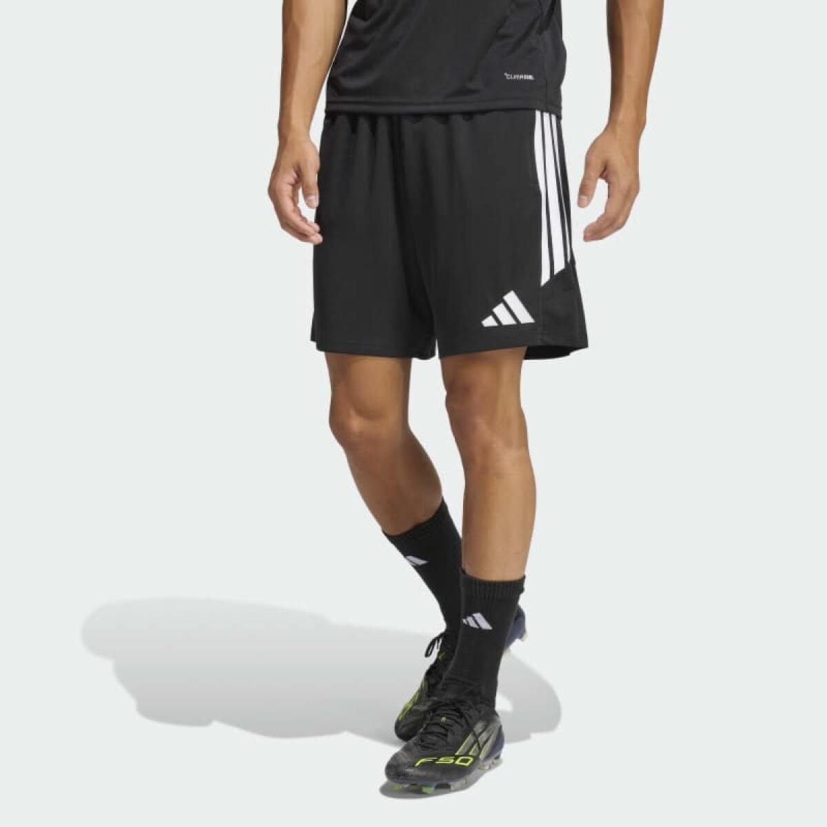 Short Adidas de Entrenamiento Tiro 26 League - Negro 