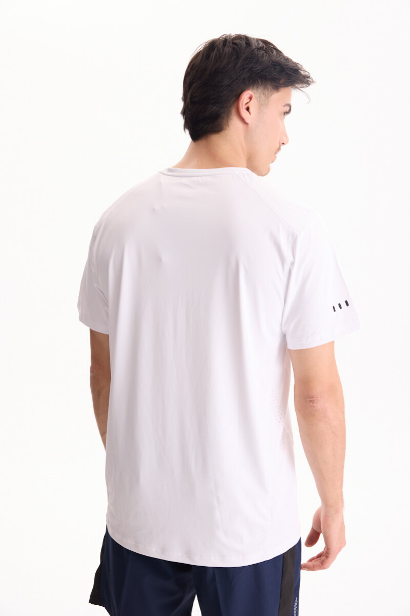 Remera DryFit Blaze Blanco
