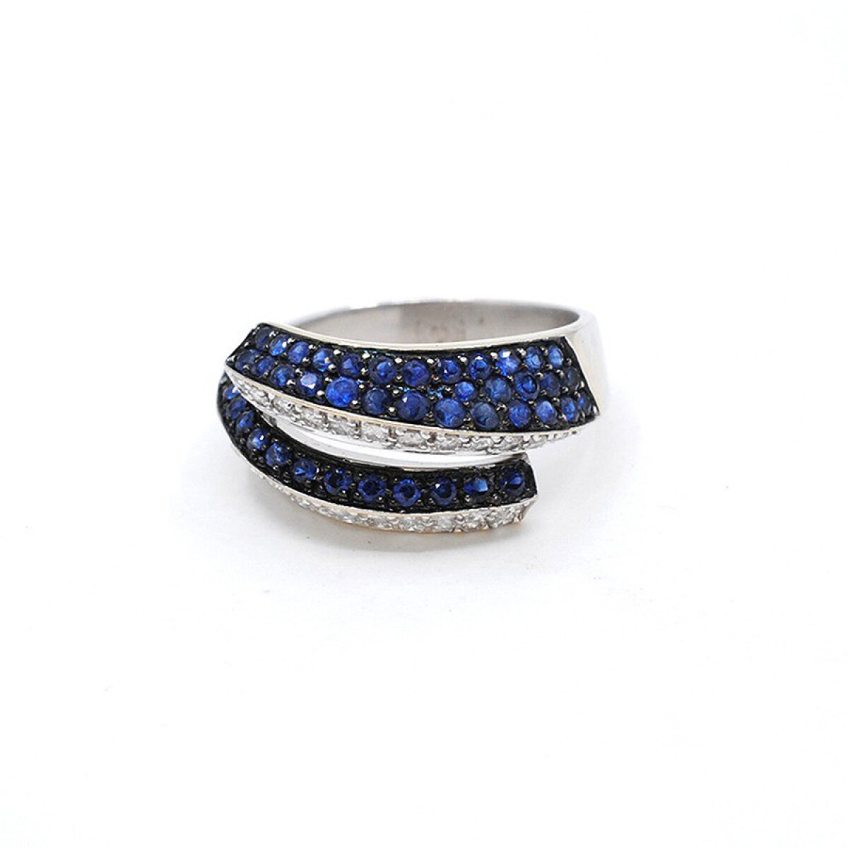 Anillo En Oro Blanco 18K Y Zafiros 