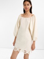 Vestido Corto Con Bordados 100% Algodón crudo