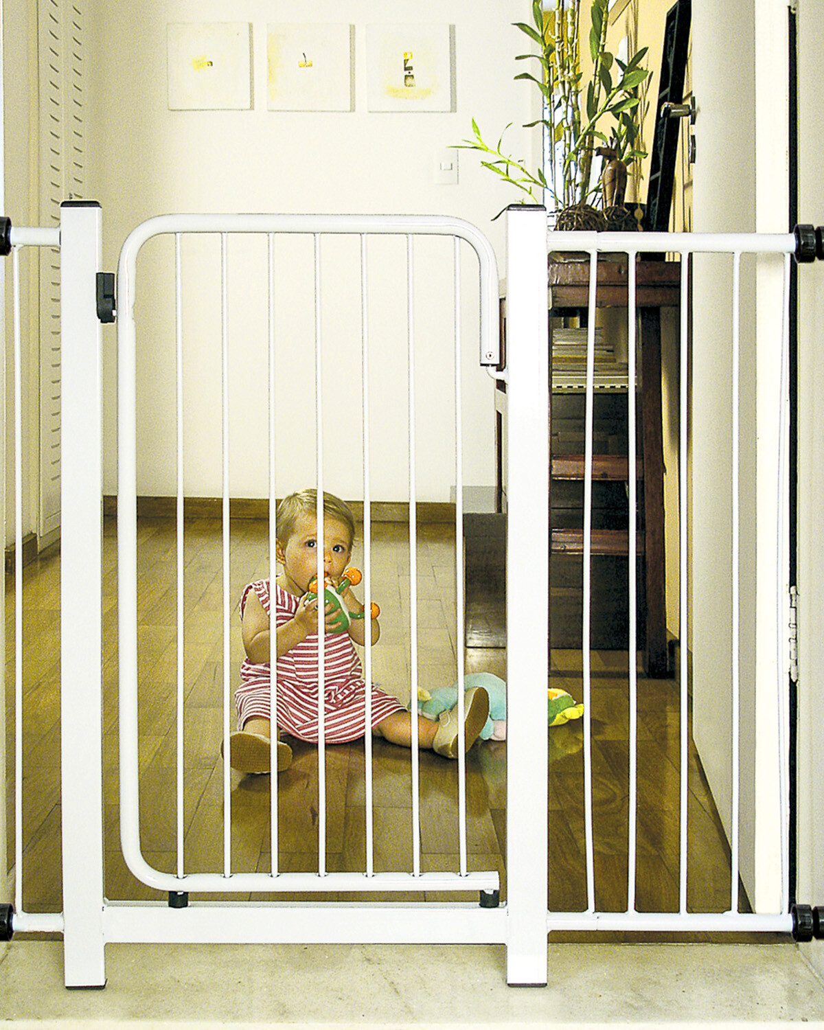 Puerta de seguridad Bebesit Easy Fit para bebés o mascotas — Electroventas
