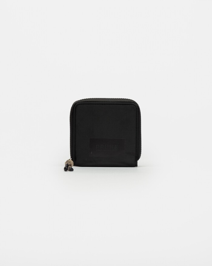 Billetera Azami en Nylon Negro