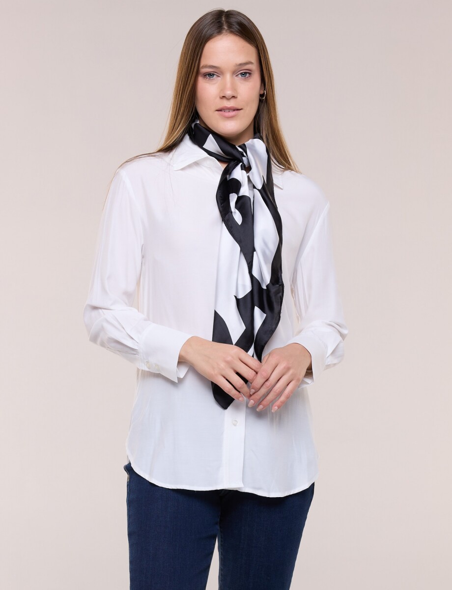 Pashmina Saten Flores - Negro/blanco 