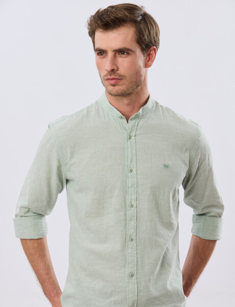 CAMISA LISA DE LINO CUELLO MAO Menta