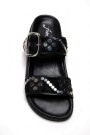 REVELRY STUDDED SANDAL Negro