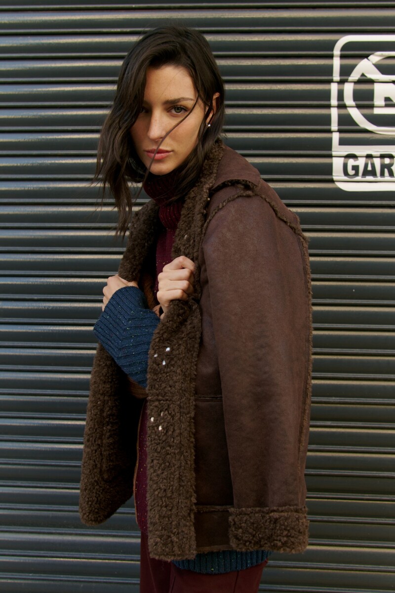 CAMPERA HOOK CHOCOLATE