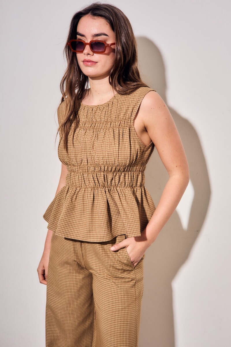 Blusa Fruncida Marron