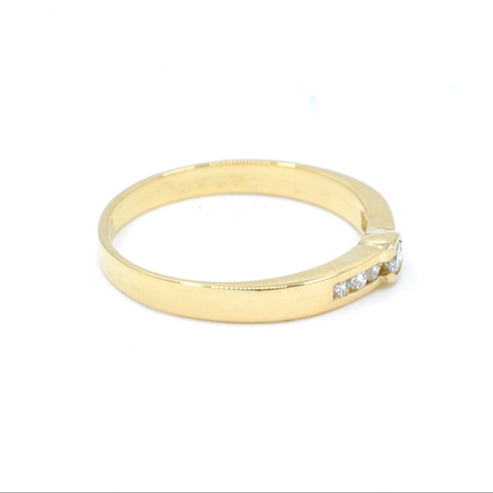 Anillo oro 18k y brillantes Anillo oro 18k y brillantes