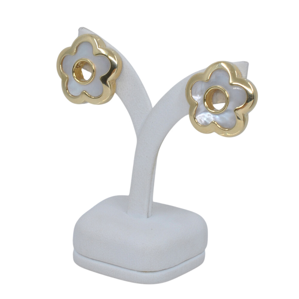 Caravanas clips en oro 18k con nácar Caravanas clips en oro 18k con nácar