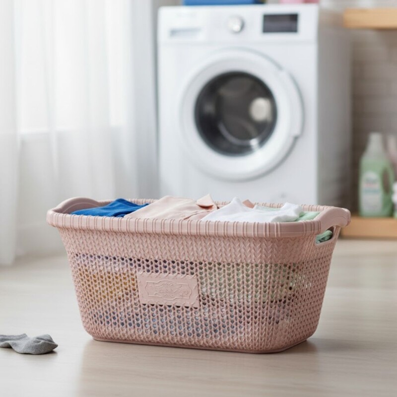 Canasto para ropa símil ratan 40 litros ROSA
