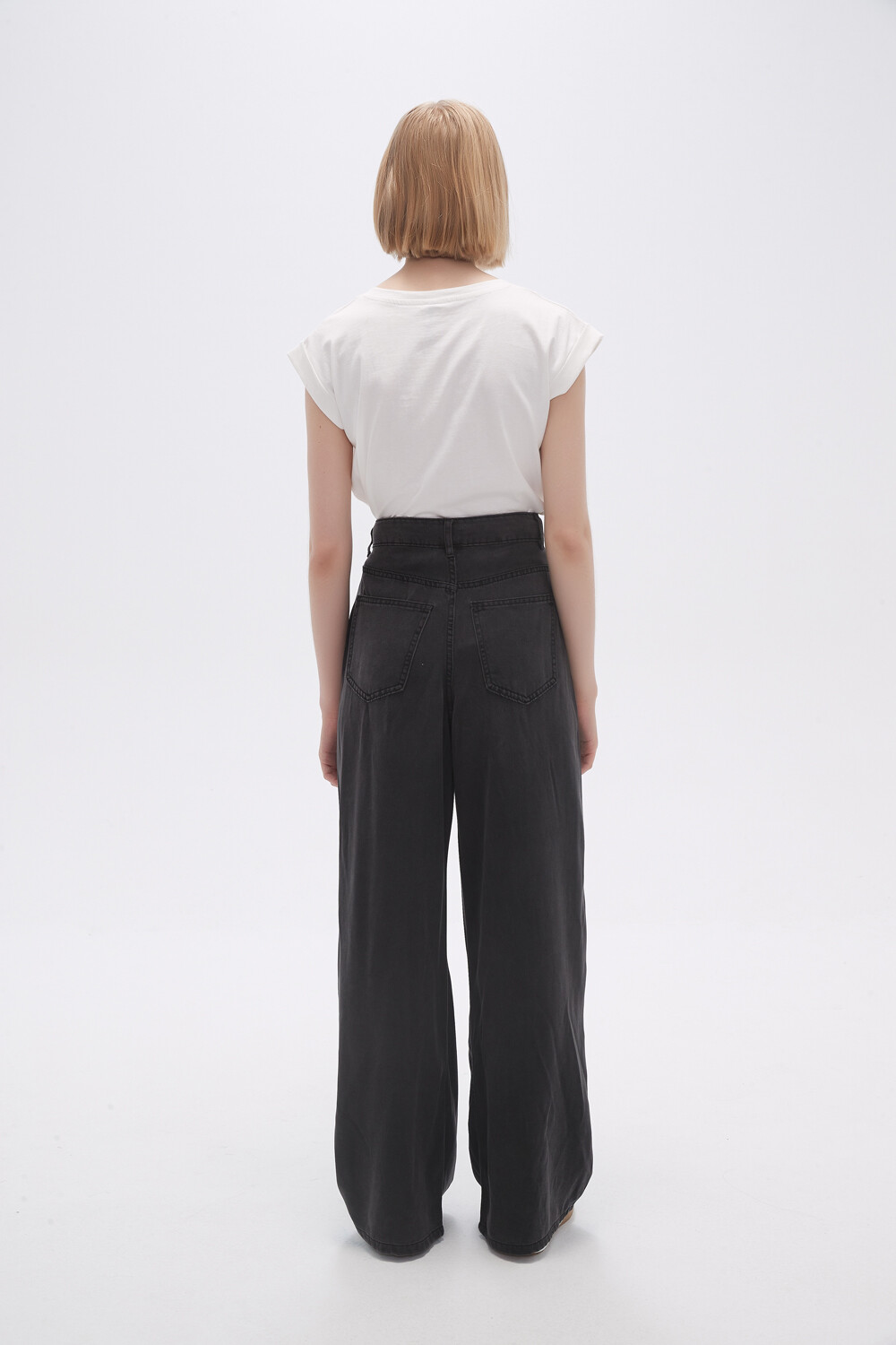 Pantalon Kotas Gris Oscuro