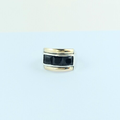 Anillo de plata 925 y double en oro 18 ktes con circonias. Anillo de plata 925 y double en oro 18 ktes con circonias.