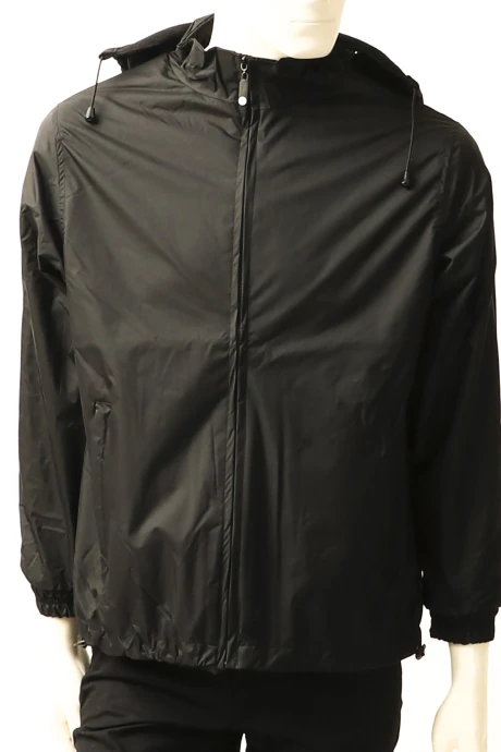 Campera impermeable forro polar Negro