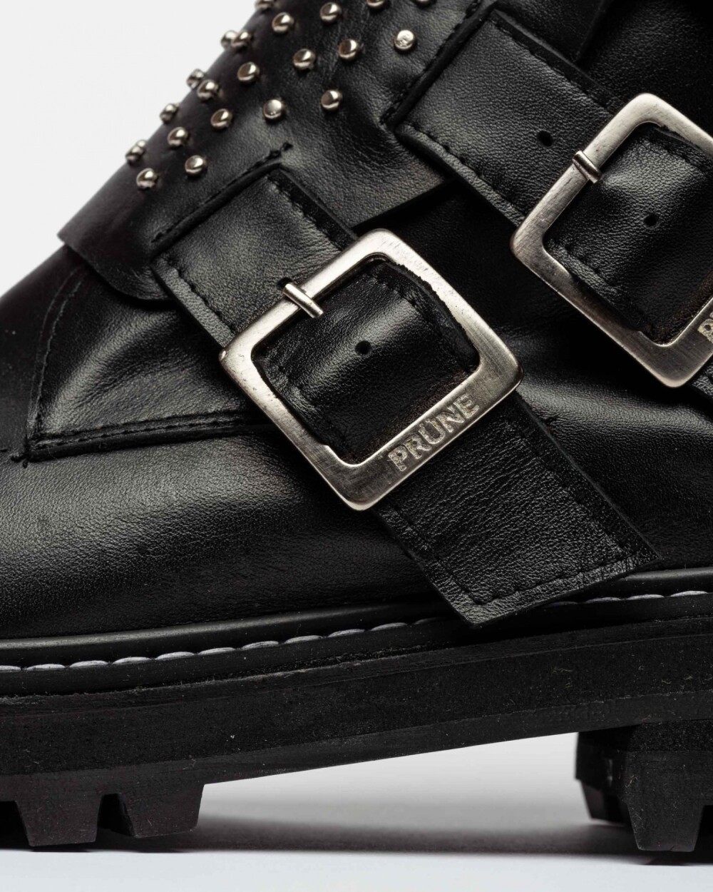 Borcego Smith En Cuero Liso Negro