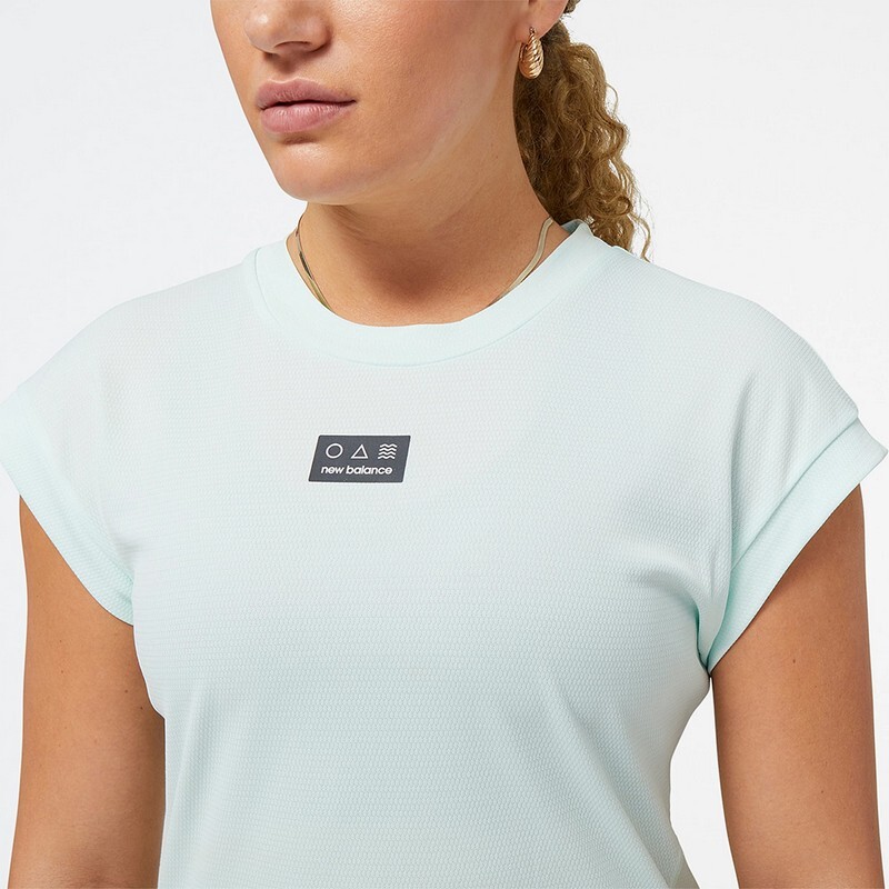 Remera New Balance Impact Sleeve Verde