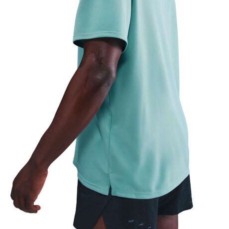 Remera Nike Dri Fit Uv Rn Enrgy Miler Manga Corta de Hombre Multicolor