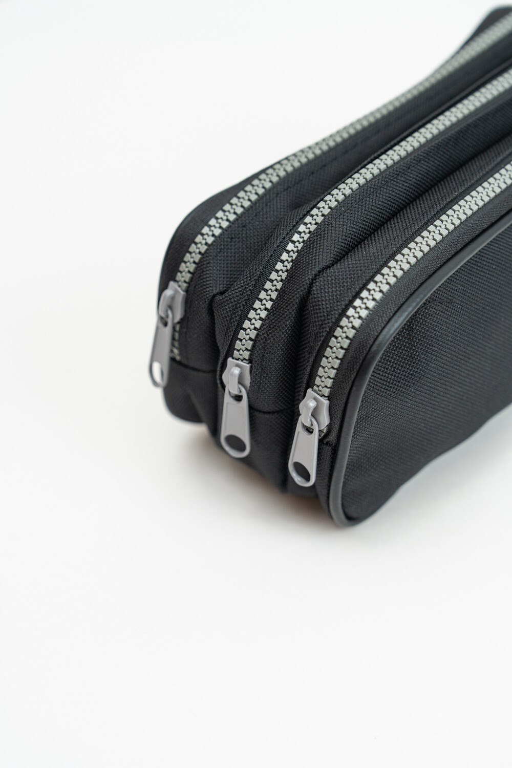 Cartuchera Martina Negro