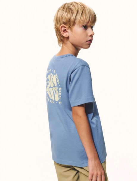 CAMISETA INFANTIL CON ESTAMPA AZUL