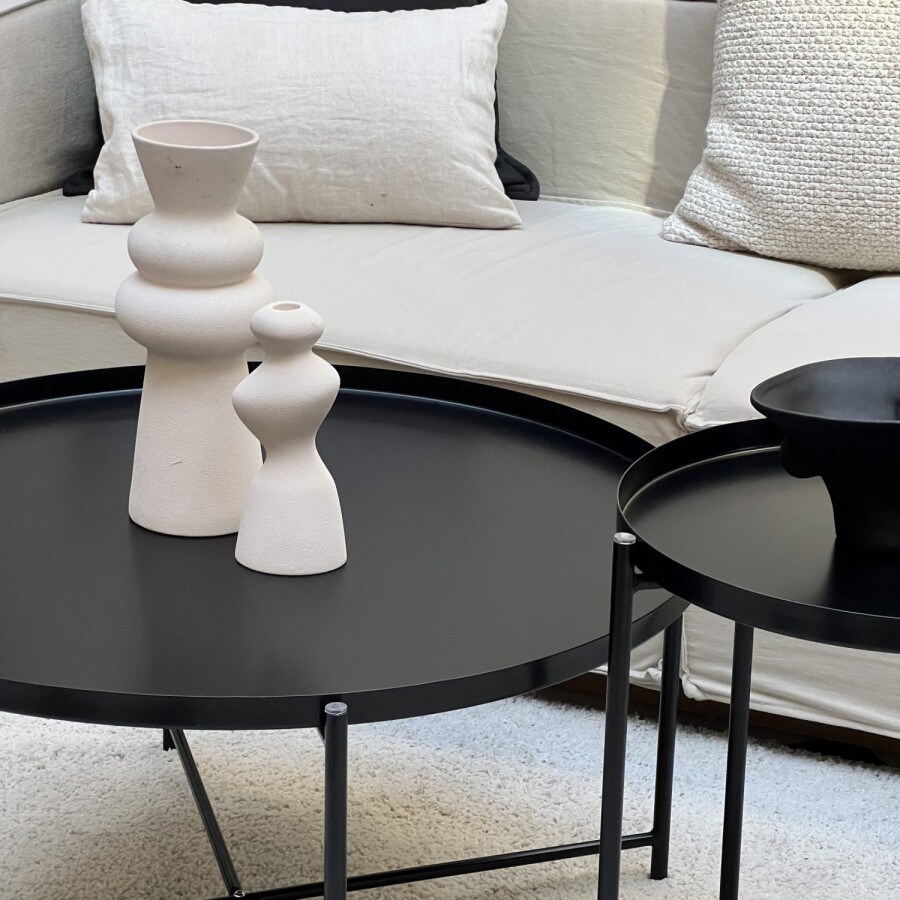 Mesa Baja Tray Grande Negro Matt | EN EXHIBICION