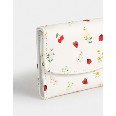 Billetera Cuerina Solapa Flores Estampado Flores