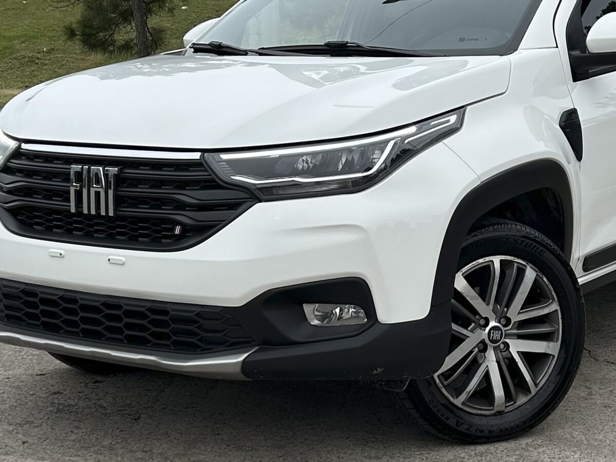 Fiat Strada Volcano 1.3 CVT Extra Full | Permuta / Financia Fiat Strada Volcano 1.3 CVT Extra Full | Permuta / Financia