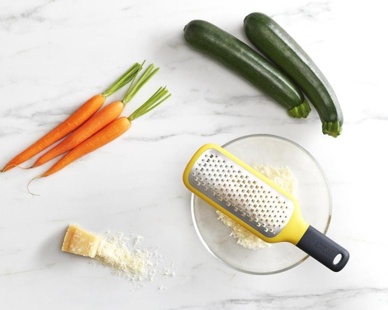 Rallador GripGrater™ grueso tipo pala (amarillo) Rallador GripGrater™ grueso tipo pala (amarillo)