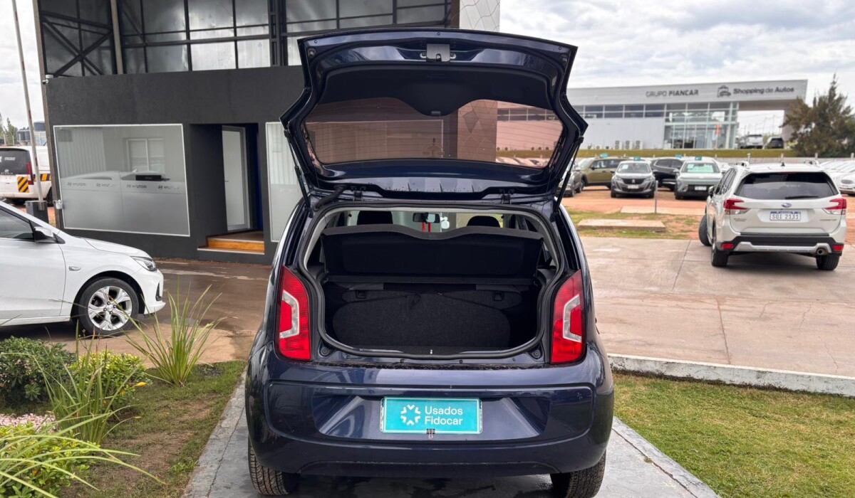 VW UP Move - 2017 VW UP Move - 2017