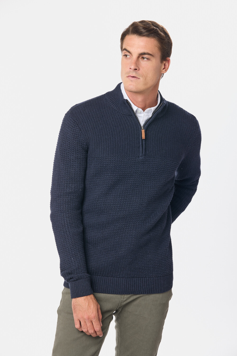 BUZO TEJIDO MEDIO CIERRE CON ESTRUCTURA Azul