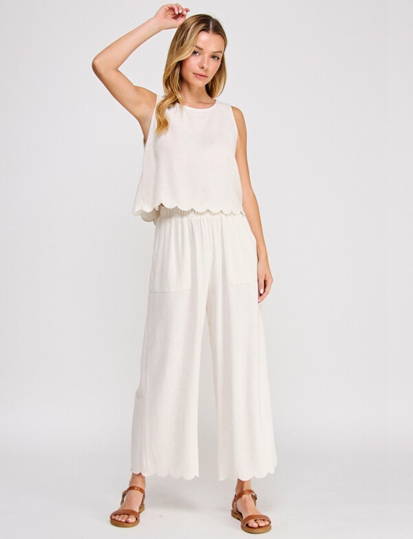 Top Lino Con Ruedo Festoneado BEIGE CLARO