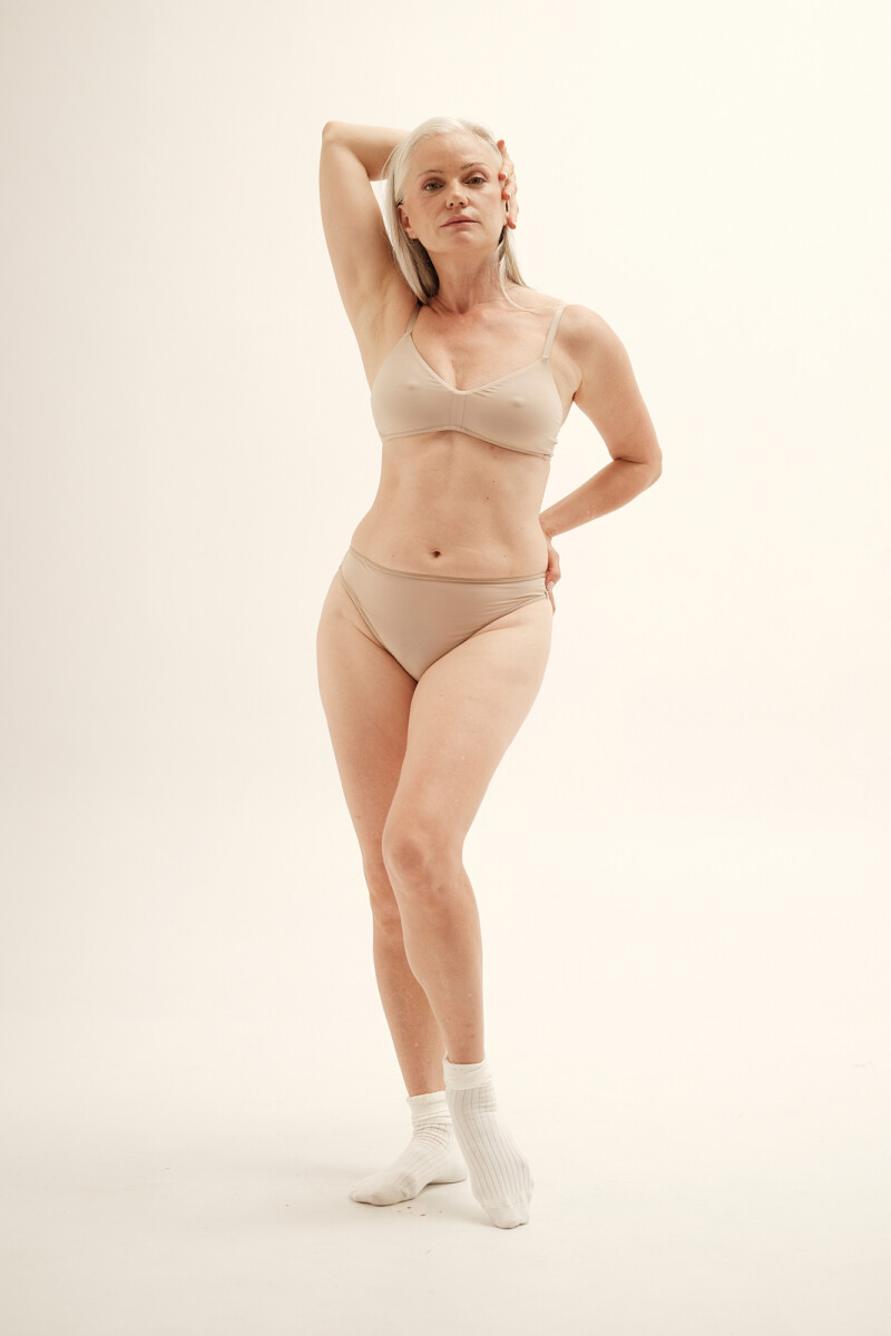 Vedetina Antonia Less ECO – Versión less, ligera y cómoda Tostado