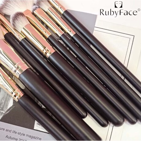 Set Completo Brochas Pinceles Maquillaje 10 Pzas con Estuche Negro