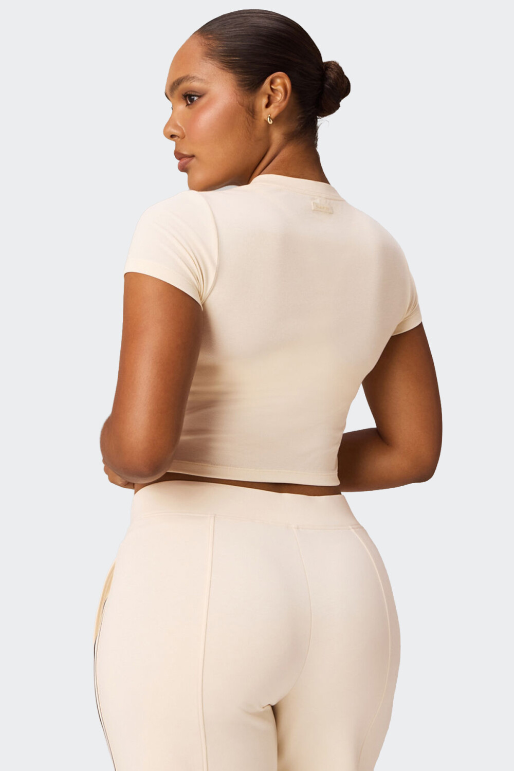 Remera Fabletics Cotton Crropped Beige
