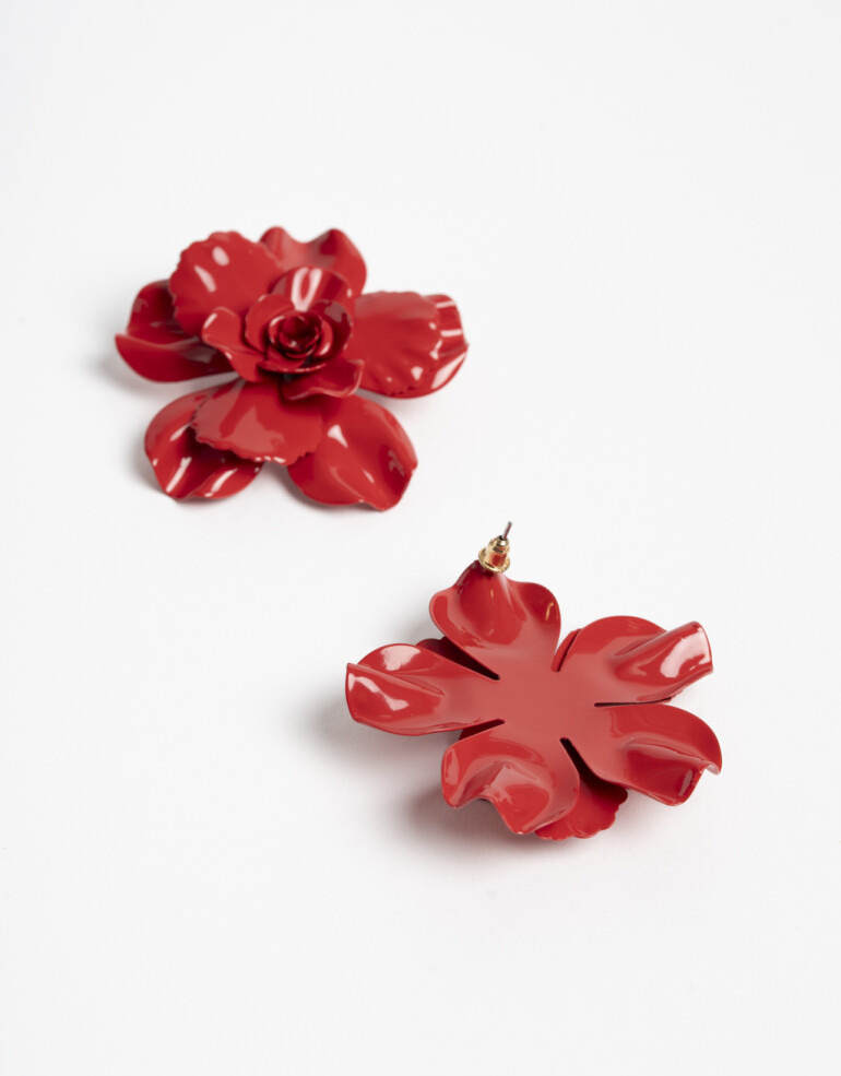 Aros Colgantes Cortos Color Aros Colgantes Cortos Flor - Rojo Medio