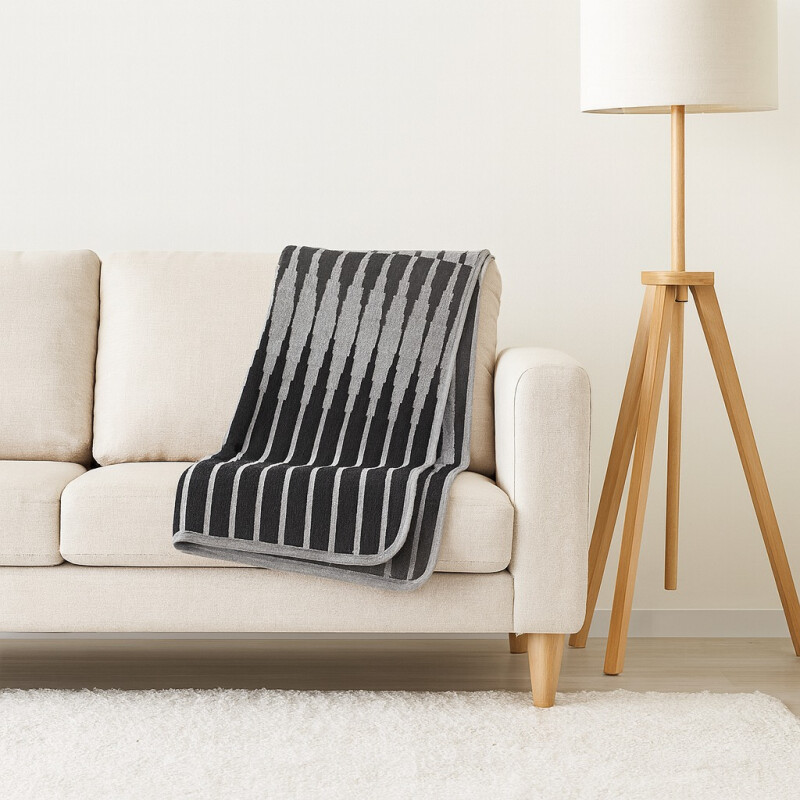 Manta de Algodon 1.25mx1.50m Loly - Gris/ Negro Manta de Algodon 1.25mx1.50m Loly - Gris/ Negro