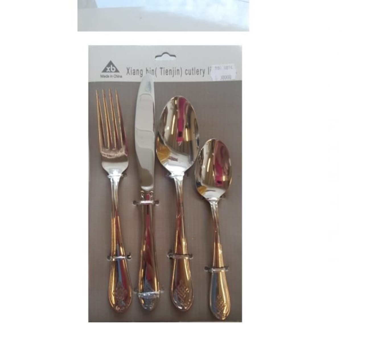 Set de 4 cubiertos 
